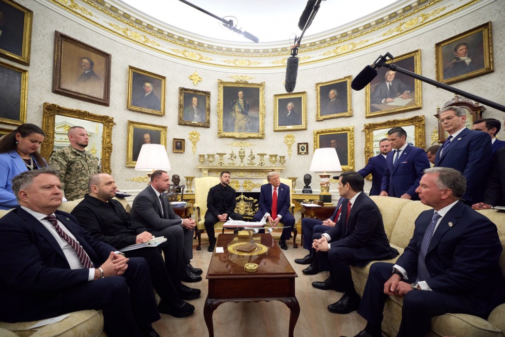 Зустріч Зеленський-Трамп. Ми входимо в новий відносно довгий етап переговорів без будь-якого перемирʼя, – Вадим Денисенко